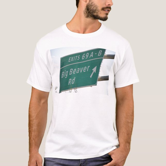Lustiges Landstraßen-Zeichen-großes T-Shirt (Vorderseite)