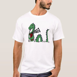 Lustiges Loch- Nessmonster, das Dudelsäcke spielt T-Shirt