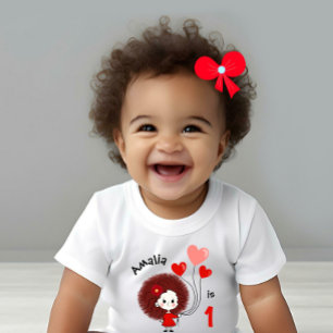Lustiges Mädchen mit Herzballons Baby T-shirt