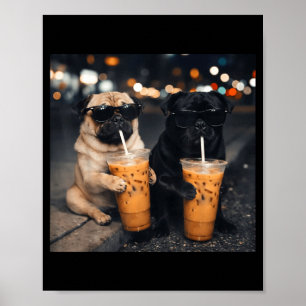Lustiges Meme zwei Möpse trinken eisgekühlten Kaff Poster