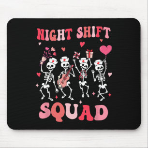 Lustiges Nachtschicht-Team Krankenschwestern Skele Mousepad