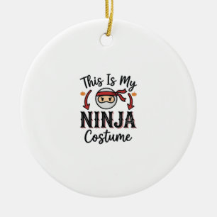 Lustiges Ninja-Kostüm Halloween-Vektordesign_1 Keramik Ornament