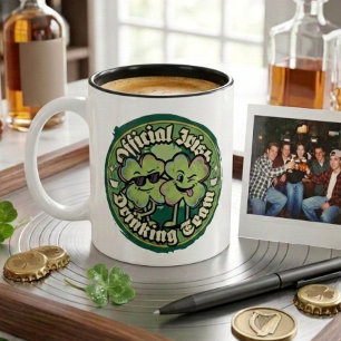 Lustiges offizielles irisches Trinkteam Retro 90er Zweifarbige Tasse