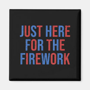 Lustiges Paar hier für das 4. Juli-Feuerwerk Magnet