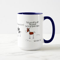 Lustiges Pferd, das eine Sitz-Cartoon-Tasse wirft