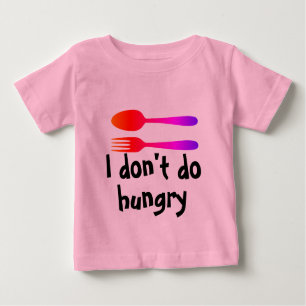 Lustiges Säuglingsnahrungs-Zitat Baby T-shirt