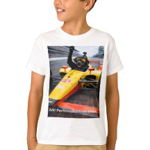 Lustiges Schwarzlabrador-Welpen-Rennwagen-T-Shirt 