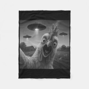 Lustiges Selfie von Hahn mit UFOs Wei Fleecedecke