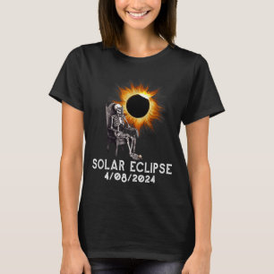 Lustiges Shirt Totale Sonnenfinsternis April Skele