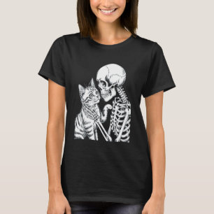 Lustiges Skelett hält Katze Halloween-Süßigkeiten  T-Shirt
