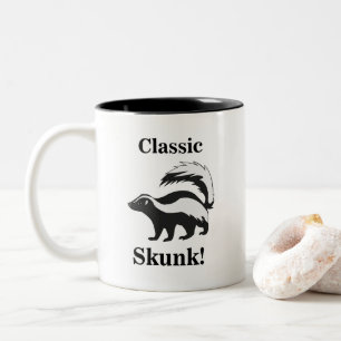 Lustiges Stinktier-Tier Zweifarbige Tasse