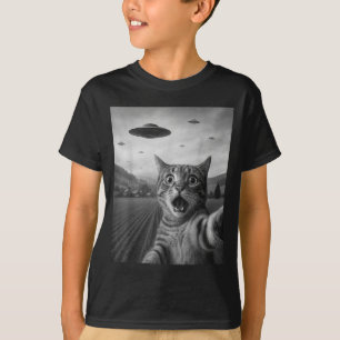 Lustiges Überraschtes Ed-Katze Selfie Mit Außerird T-Shirt