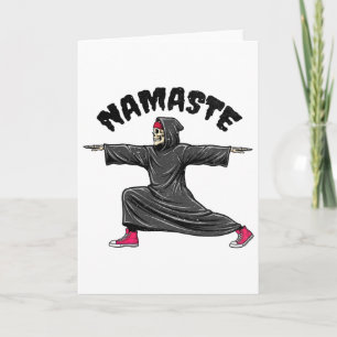 Lustiges Yoga Namaste Halloween Skelett Sensenmann Karte