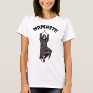 Lustiges Yoga Namaste Halloween Skelett Sensenmann T-Shirt