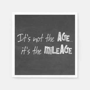 lustiges Zitat auf schwarzer Tafel Serviette