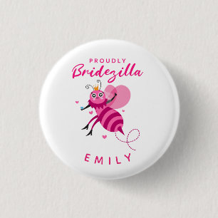 Lustiges Zitat Stolz Bridezilla Queen Bee Cartoon Button