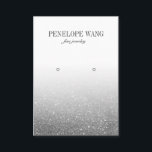 Luxe Glitzer Silver Ombre Jewelry Earring Display Visitenkarte<br><div class="desc">Mit dieser eleganten und beeindruckenden Ohrring-Display-Karte mit einem glänzenden Silver Glitzer Ober-Hintergrund mit Ihrem Firmennamen und Slogline in passender Farbe und mit zwei bedruckten "Markern" für Loch fügen Sie Ihrem Schmuck die Touch zu.
Eine perfekte Art,  sich zu erheben und einen unvergesslichen Eindruck für jeden Schmuckberuf zu machen</div>