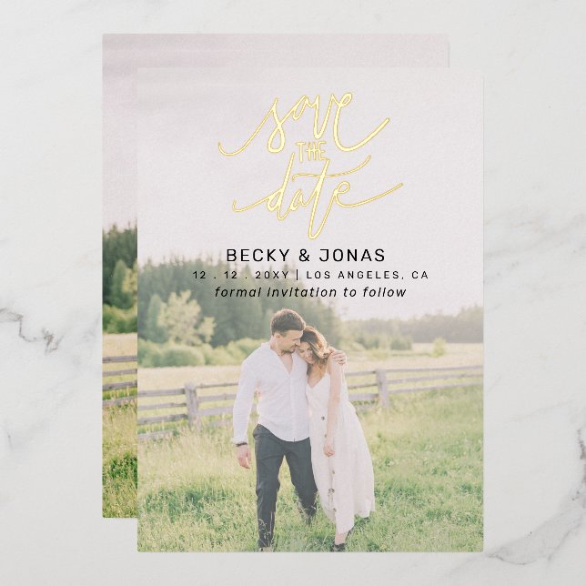 Luxe Gold Calligraphy 2 Fotos Save the Date Folieneinladung (Vorderseite/Rückseite)