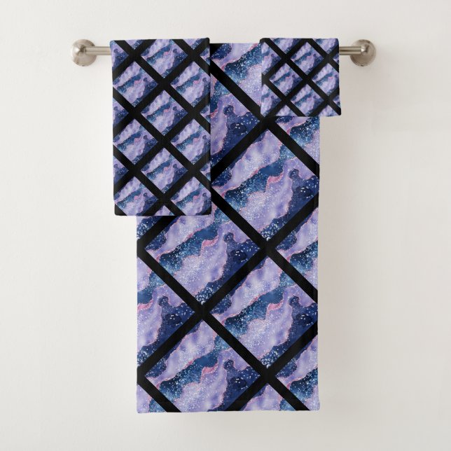 LUXE HAMPTON BLACK LILA MARBLE GRID BADHANDTUCH SET (Insitu)
