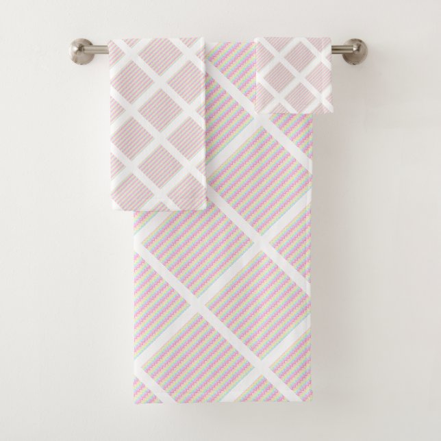 LUXE PASTEL ZICKZACK WHITE GRID BADHANDTUCH SET (Insitu)