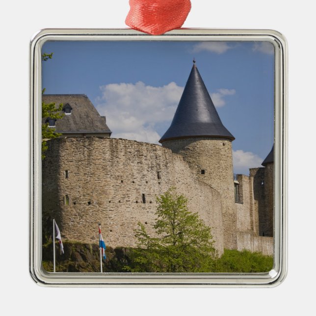 Luxemburg, Sure River Valley. Bourscheid Silbernes Ornament (Vorne)
