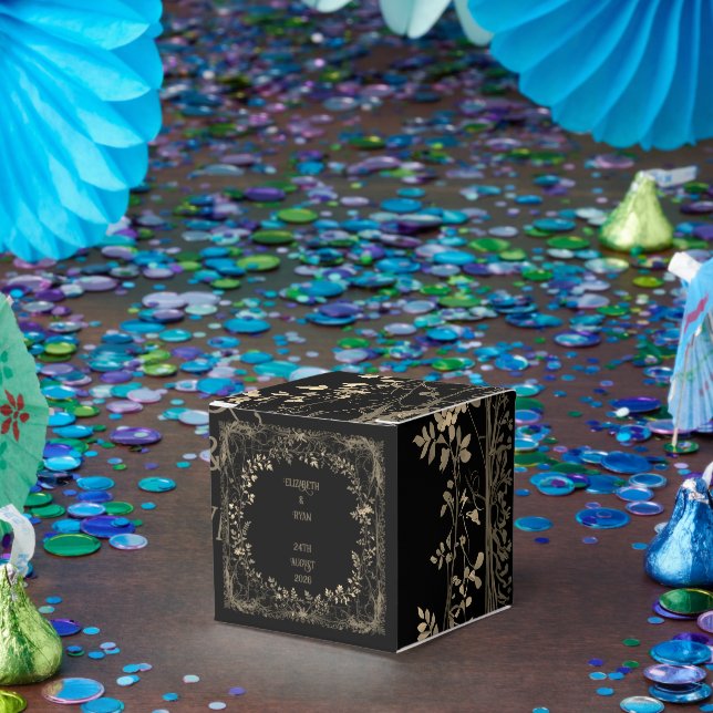 Luxuriöse Gold & Black Sepia Bloral Finish Geschenkschachtel (Party)