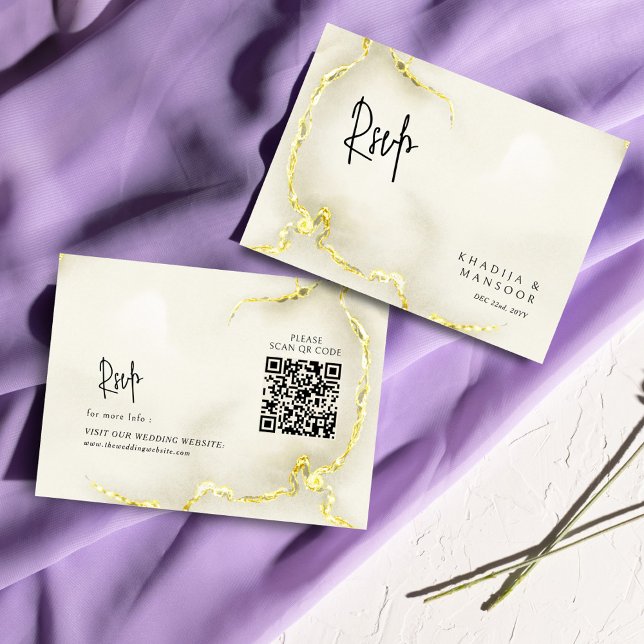Luxuriöse Gold Marmor Texture QR Code Wedding RSVP Begleitkarte (Von Creator hochgeladen)