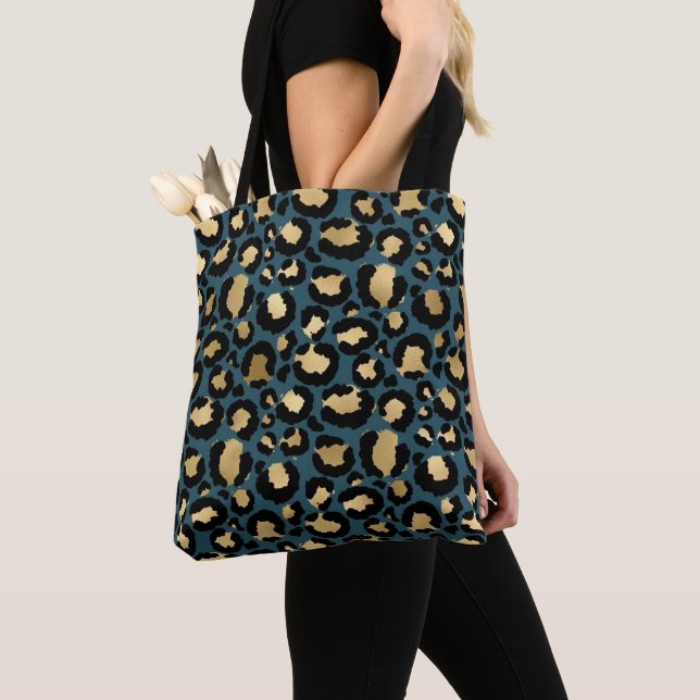 Luxuriöser Leopard Spots Dark Blue Wild Glam (Von Nahem)