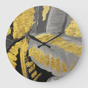 Luxuriöses Gold: Vintage Grunge Textur. Große Wanduhr