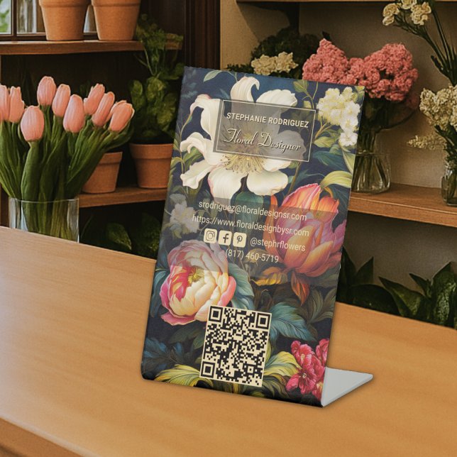 Luxuriöses holländisches Blumendesign Sockelschild (Von Creator hochgeladen)