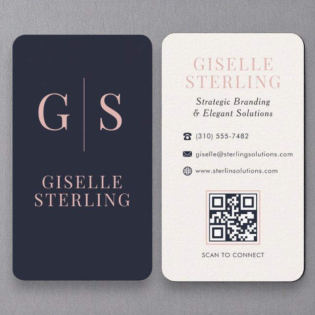 Luxus Blush Pink Monogram Navy Blue QR Code Visitenkarte (Von Creator hochgeladen)