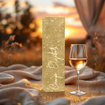 Luxus Gold Camp Brie Weingeschenkbox Weinbox<br><div class="desc">Genießen Sie das Bachelorette-Wochenende oder das Brautparty mit dieser luxuriösen Weinkiste in der Goldgräberbsteinfassade. Mit einer glänzenden Goldstruktur und einer eleganten Skriptpersonalisierung eignet sich diese Box ideal, um der Braut oder ihrem Brautparty Wein oder Champagner zu schenken. Das elegante und raffinierte Design verleiht jeder Brautfeier oder jedem Camping-Event eine Touch...</div>