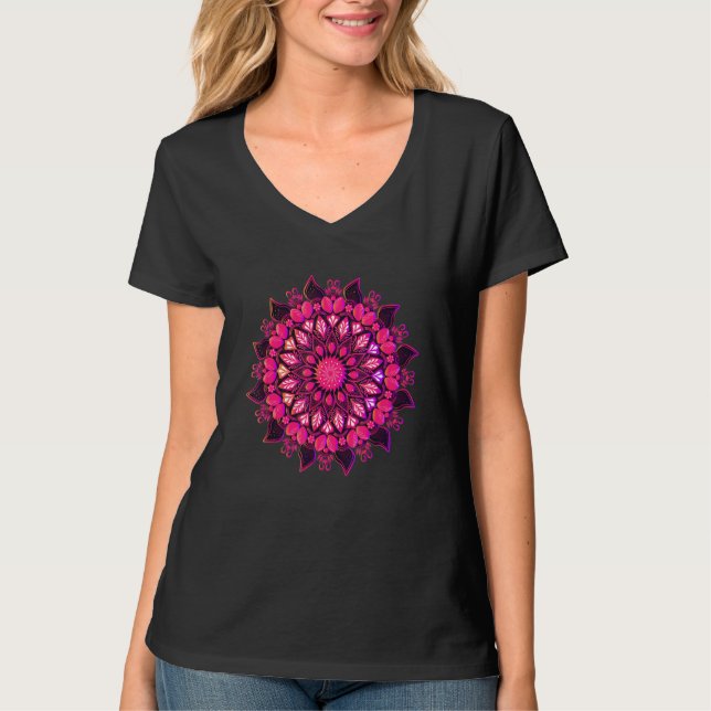 Luxus-Mandala mit Golden Arabesque 4 T-Shirt (Vorderseite)