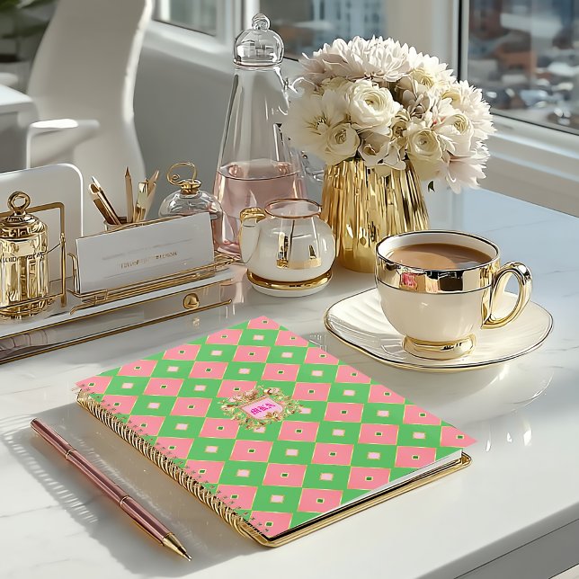 Luxus-Pink- und Grün-Harlekin-Monogramm-Planer Planer (Stylish Pink and Green Harlequin Monogram Crest Planner )