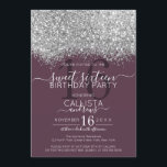 Luxus Silver Lila Glitzer Confetti Sweet 16 Einladung<br><div class="desc">Das elegante, glamouröse und moderne 16 . Geburtstag Geburtstagsfest lädt zum zeitgenössischen und stilvollen Teenager ein. Es verfügt über ein Imitat gedruckt silber funkelnd Glitzer Konfetti gesprenkelt Farbe Block auf einem einfachen Cassis Pflum lila Hintergrund mit einer großen Zahl "16" in einem passenden rosa goldfarben. Die Rückseite zeigt den gleichen...</div>