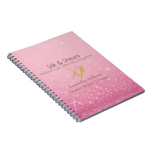 Luxusstudio   Rosa Glitzer- und Goldlogos Notizblock