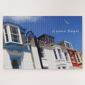 Lyme Regis, Gebäude an der Strandpromenade. Puzzle