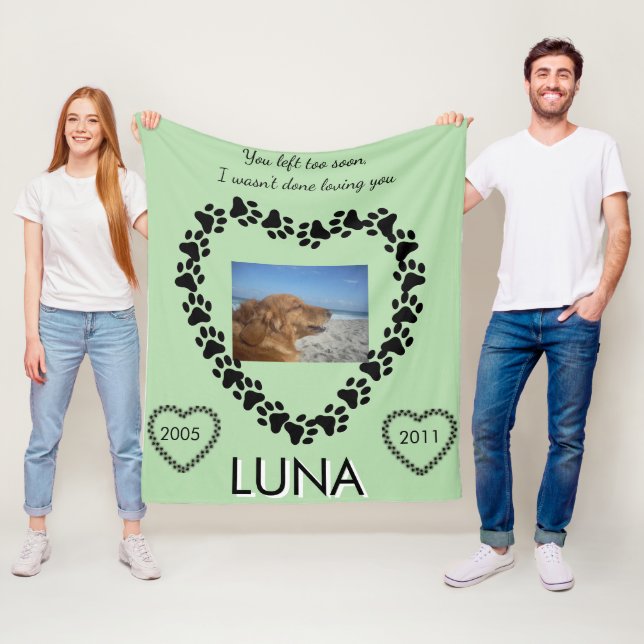 Lymphoma Awareness Paw Print Heart Fleecedecke (Beispiel)