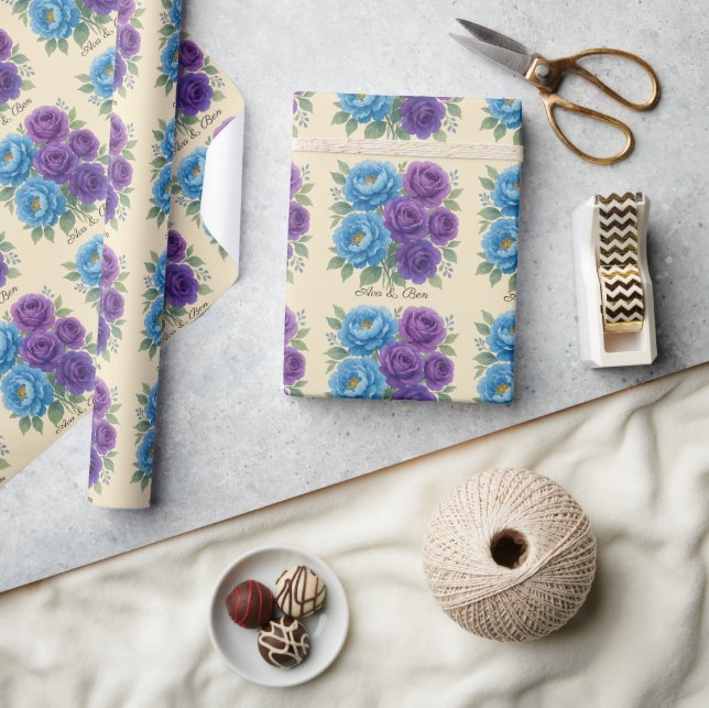 Lyons Blue Peony und Fig Lila Rose Hochzeit Geschenkpapier (Kunsthandwerk)