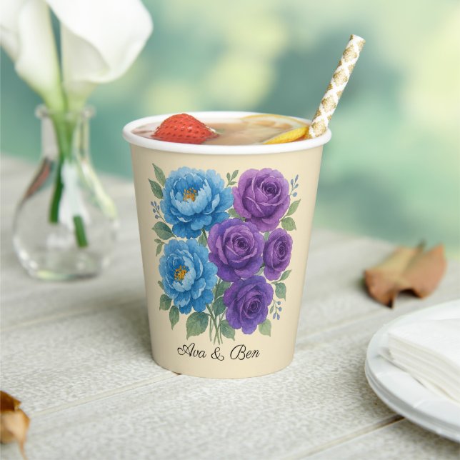 Lyons Blue Peony und Fig Lila Rose Hochzeit Pappbecher (In Situ)
