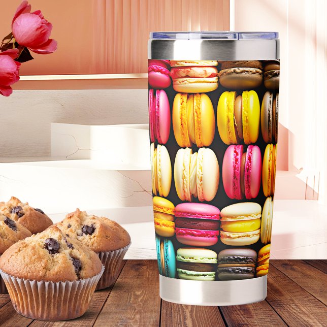 Macaron Cookies Sweet Thermobecher (Thermal tumbler featuring a colorful collection of French macaron cookies)