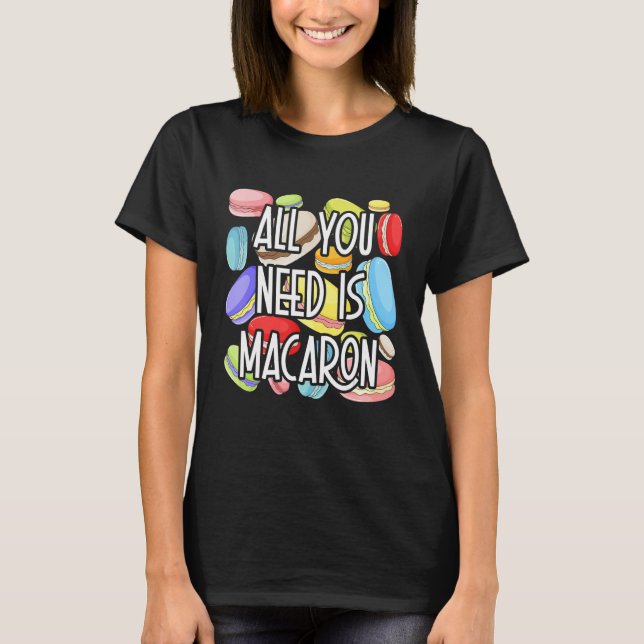 Macaron Mountain Baking Sweet Macarons T-Shirt (Vorderseite)