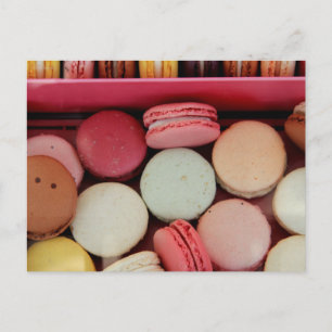 Macarons in verschiedenen Farben Postkarte