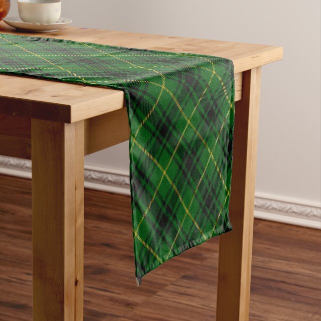 MacArthur Tartan Kurzer Tischläufer (Beispiel)