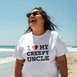 Mach dein eigenes Herz T-Shirt<br><div class="desc">Ich Liebe My Creepy Oncle T - Shirt - Es gibt definitiv Zeiten, in denen wir uns wünschen, wir könnten unsere Familie wählen. Der Moment, in dem dein Verwandter oder Geschwister etwas Wertvolles tut, geschieht uns allen. Aber schließlich sind es diese Exzentrizitäten, die uns zu unseren Lieben lieben. Um zu...</div>