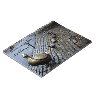 Machen Sie Platz für Ducklings! Notizblock