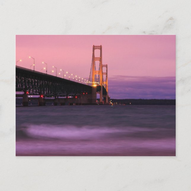 Mackinac Bridge Dusk Postkarte (Vorderseite)