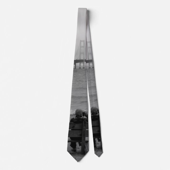 Mackinac Bridge Grayscale Neck Tie Krawatte (Vorderseite)