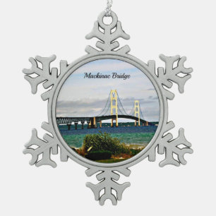 Mackinac Bridge, Mackinac Island Schneeflocken Zinn-Ornament