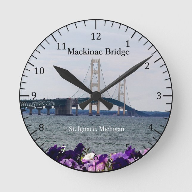 Mackinac Bridge Spring St. Ignace Uhr (Vorderseite)